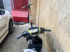 У Самборі поліцейські розшукали та повернули викрадений скутер