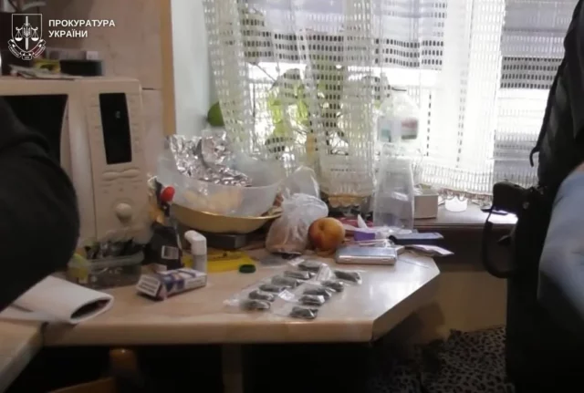 image У Львові судитимуть чоловіка, який пропонував поліцейському 5 000 доларів хабаря через наркотики