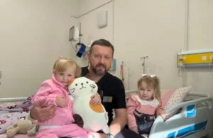 Двом дівчаткам одночасно пересадили нирки від одного донора у Центрі дитячої медицини Двом дівчаткам одночасно пересадили нирки від одного донора у Центрі дитячої медицини