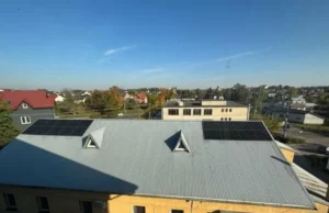 В офісі громади у Малехові встановили сонячні панелі