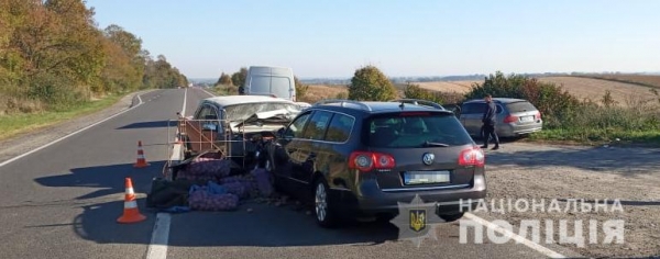 На Львівщині внаслідок авто зіткнення загинув водій «Волги» - поліцейські проводять розслідування