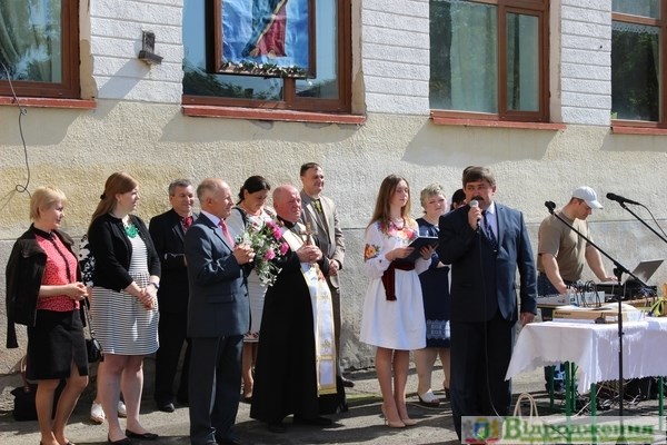 На свято Останнього дзвоника до Жовкви завітала волонтер Корпусу Миру