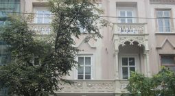 На реставрацію фасаду будинку на вул. Стефаника, 11 з міського бюджету виділено 3,4 млн грн