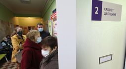 У Львові від Covid-19 почали вакцинувати тих, хто забезпечує життєдіяльність міста